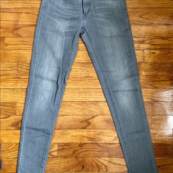 Levi pants - Picture 6 of 8